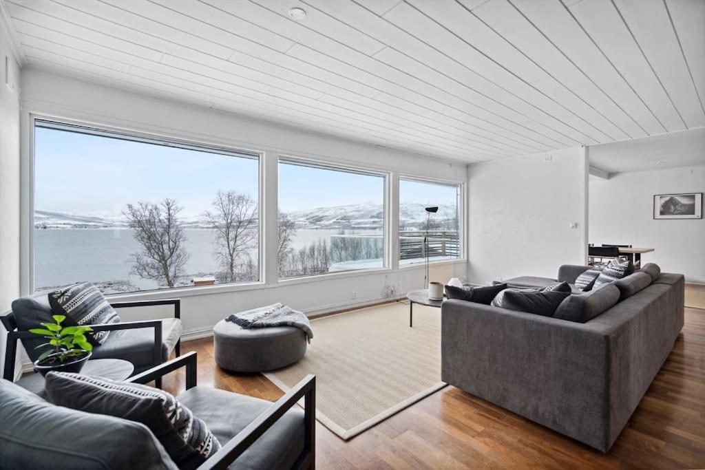 Hus Med Egen Strandlinje Тромсе Екстер'єр фото