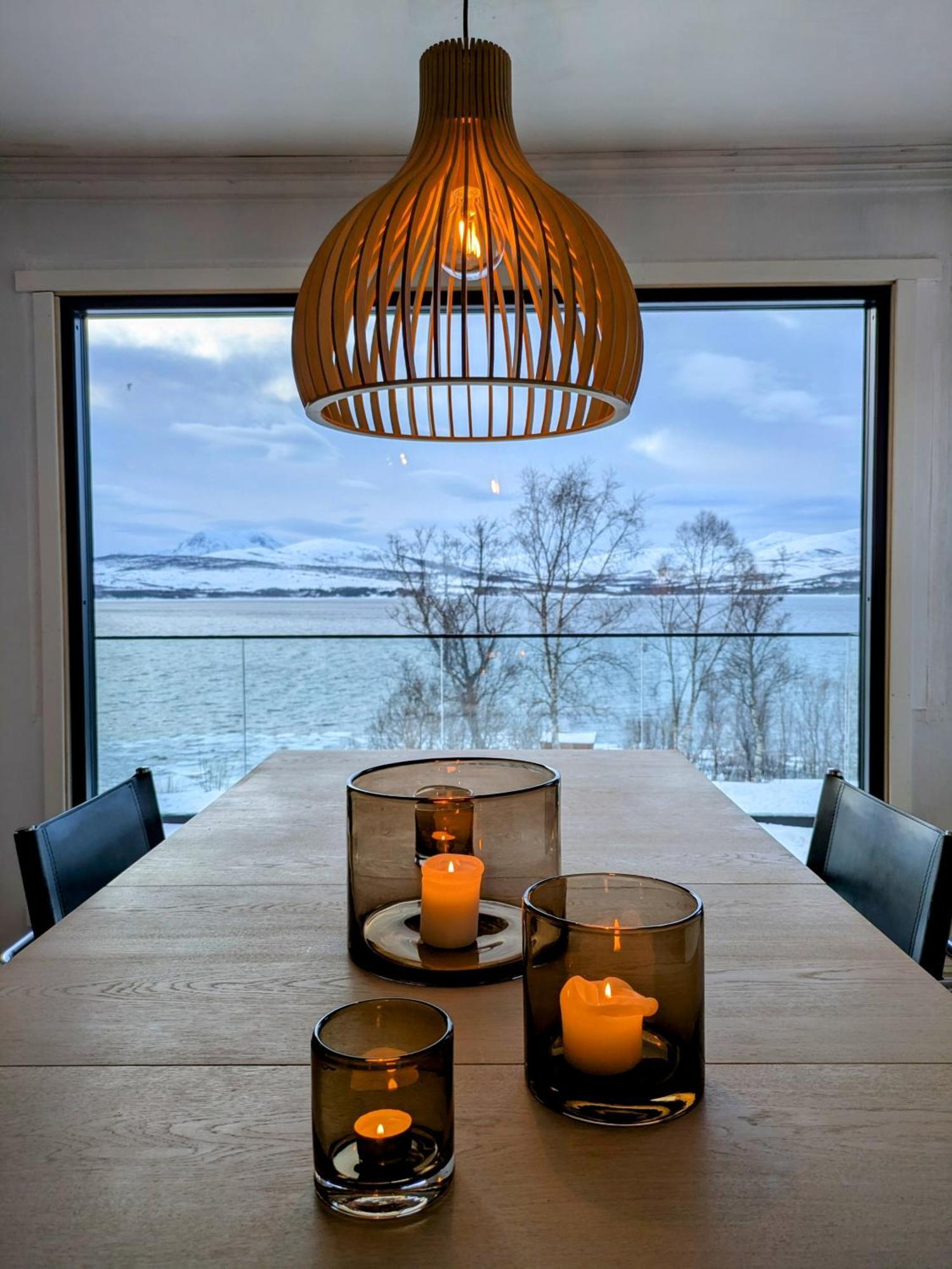 Hus Med Egen Strandlinje Тромсе Екстер'єр фото